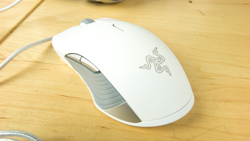 Illustration for article titled Razer Gear Looks Really Nice In White